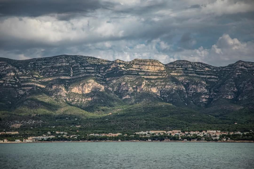 Exclusivo Chalet A Pie De Costa Alcanar Kültér fotó
